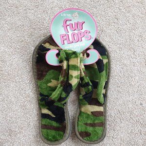 NEW Fur Flops House Slippers Soft Flat Flip Flops